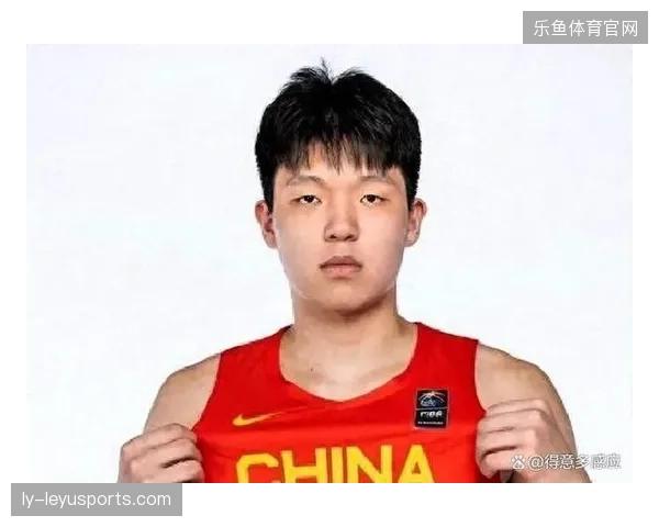 单场四般兵器！杨瀚森夏训爆发，486万赌局引全网热议——从“小将”到“爆发王”的秘密与战略